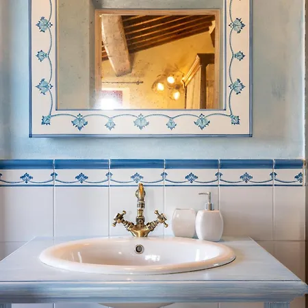 Borgo Mommialla Casa Alessandra * Gambassi Terme