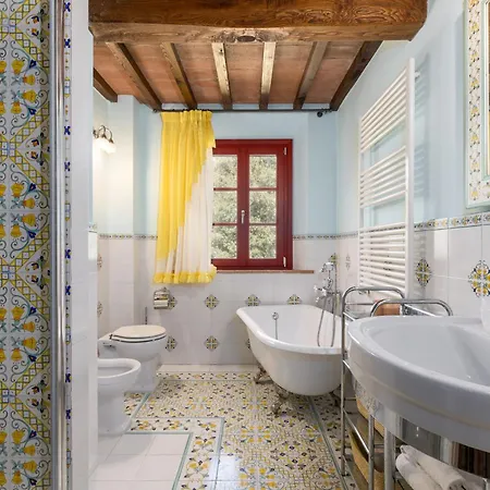 Borgo Mommialla Casa Alessandra * Gambassi Terme