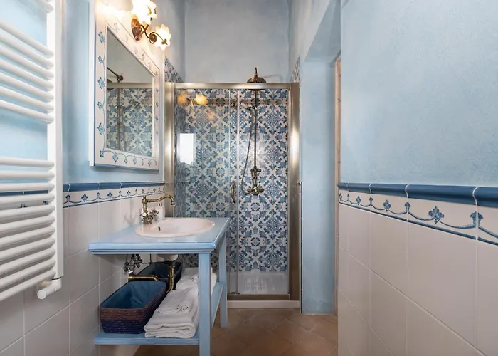 Borgo Mommialla Casa Alessandra * Gambassi Terme