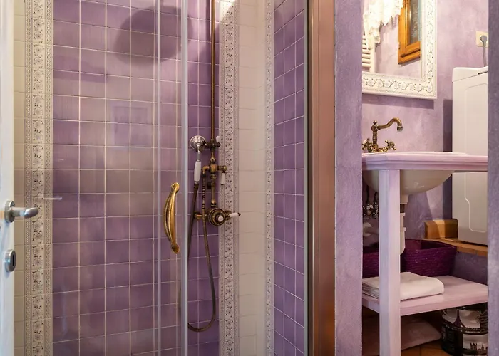 Borgo Mommialla Casa Alessandra *