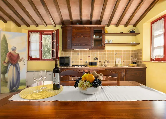 Borgo Mommialla Casa Alessandra Nyaraló Gambassi Terme